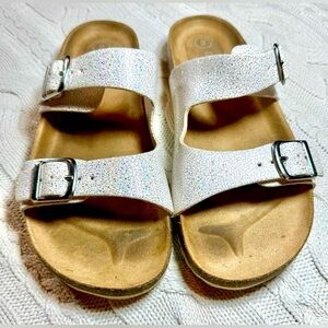 Girls Cat & Jack White Glitter Buckle Slip On Sandals #1164